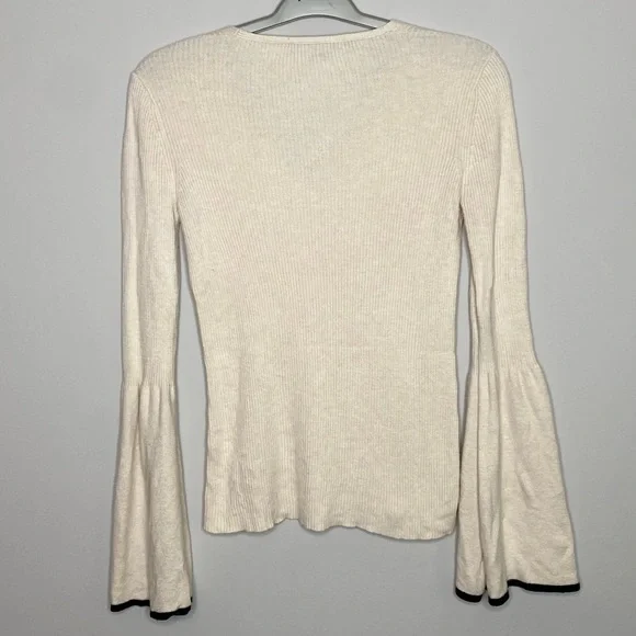 French Connection Vneck sweater Size Large Cream Bell Sleeve Fairy Office Career - Picture 4 of 13